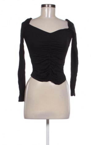 Дамска блуза Weekday, Размер S, Цвят Черен, Цена 13,99 лв.