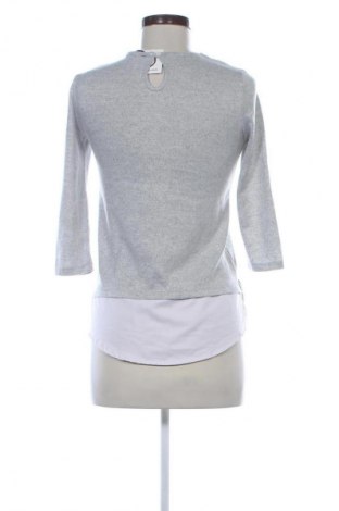 Damen Shirt Yfl Reserved, Größe XS, Farbe Grau, Preis 9,72 €