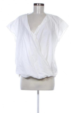 Γυναικεία μπλούζα Zara, Μέγεθος L, Χρώμα Λευκό, Τιμή 21,99 €