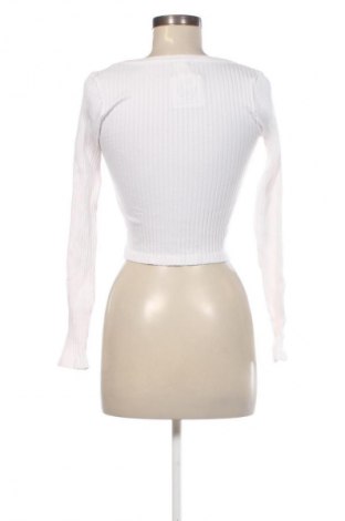 Дамска блуза Zara, Размер M, Цвят Бял, Цена 22,99 лв.