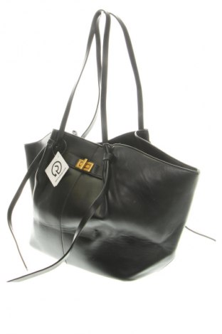 Dámská kabelka  Gina Tricot, Barva Černá, Cena  939,00 Kč