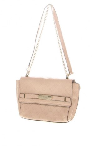 Damentasche Guess, Farbe Aschrosa, Preis € 59,00