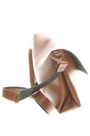 Дамска чанта Unbranded, Цвят Кафяв, Цена 36,10 лв.