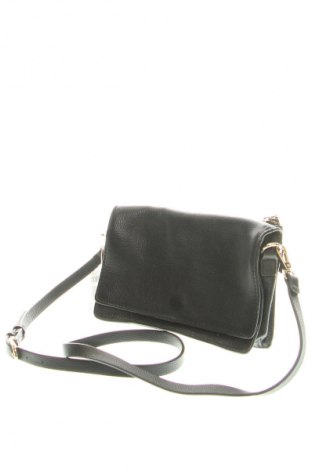 Дамска чанта Zara, Цвят Черен, Цена 90,90 лв.