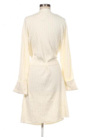 Γυναικεία ζακέτα Esmara, Μέγεθος M, Χρώμα Εκρού, Τιμή 8,99 €