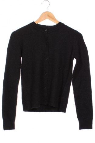 Дамска жилетка Pieces, Размер XS, Цвят Черен, Цена 50,99 лв.