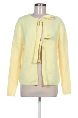 Дамска жилетка Pieces, Размер M, Цвят Жълт, Цена 20,99 лв.