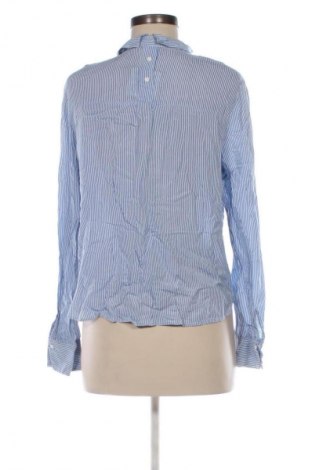 Дамска риза Bershka, Размер M, Цвят Многоцветен, Цена 21,99 лв.