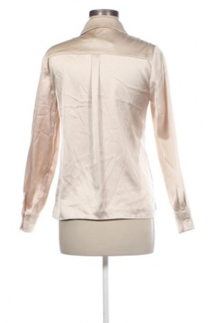 Дамска риза Guess, Размер M, Цвят Бежов, Цена 59,99 лв.