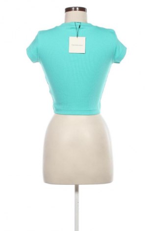 Damski T-shirt Calvin Klein Jeans, Rozmiar XXS, Kolor Niebieski, Cena 226,99 zł