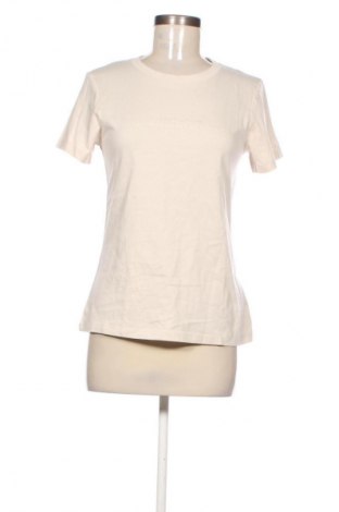 Дамска тениска Calvin Klein Jeans, Размер M, Цвят Бежов, Цена 30,67 €