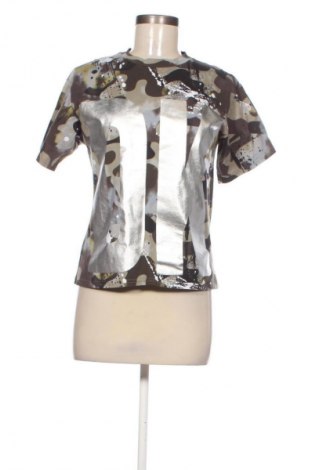 Детска тениска DKNY, Размер 13-14y/ 164-168 см, Цвят Многоцветен, Цена 30,99 лв.