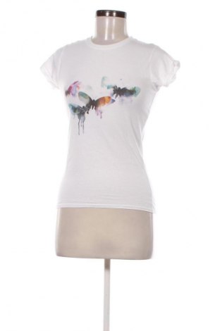 Дамска тениска Gildan, Размер S, Цвят Бял, Цена 17,00 лв.