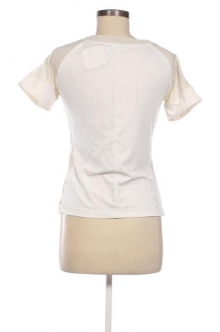 Дамска тениска Nike, Размер S, Цвят Бял, Цена 27,00 лв.