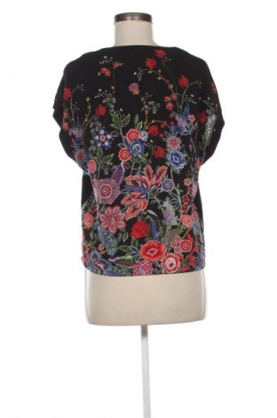 Dámské tričko Unbranded, Velikost L, Barva Vícebarevné, Cena  215,00 Kč