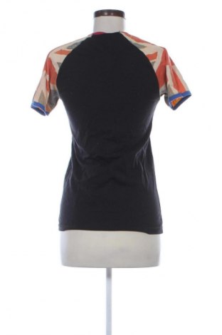 Dámské tričko Unbranded, Velikost S, Barva Vícebarevné, Cena  215,00 Kč