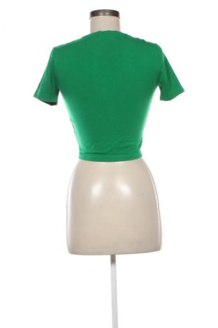 Γυναικείο t-shirt Zara, Μέγεθος S, Χρώμα Πράσινο, Τιμή 6,99 €