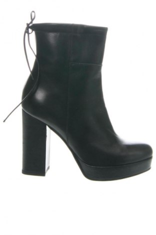 Női bokacsizma Alesya, Méret 37, Szín Fekete, Ár 47 879 Ft
