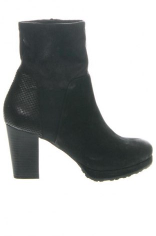 Női bokacsizma Alesya, Méret 36, Szín Fekete, Ár 47 879 Ft