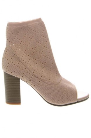 Damen Stiefeletten Alesya, Größe 37, Farbe Beige, Preis 111,51 €