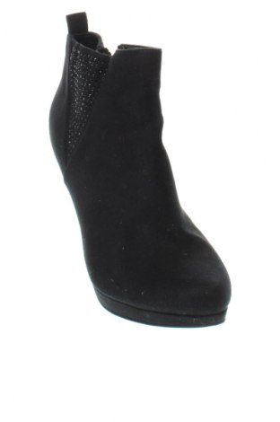 Γυναικεία μποτάκια Catwalk, Μέγεθος 41, Χρώμα Μαύρο, Τιμή 53,99 €