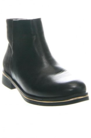 Női bokacsizma Clara Barson, Méret 37, Szín Fekete, Ár 12 512 Ft