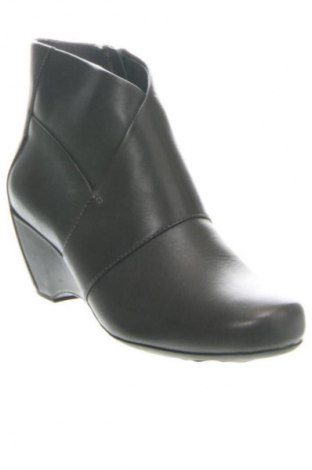 Női bokacsizma Clarks, Méret 39, Szín Szürke, Ár 53 099 Ft