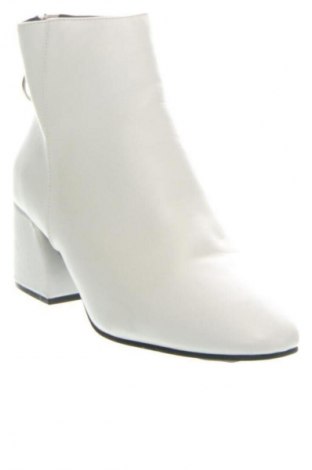 Damen Stiefeletten Dorothy Perkins, Größe 42, Farbe Weiß, Preis 57,99 €