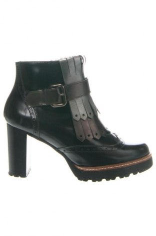 Damen Stiefeletten Gadea, Größe 38, Farbe Schwarz, Preis 46,99 €