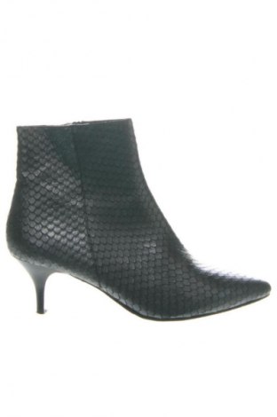 Damen Stiefeletten Gerry Weber, Größe 38, Farbe Grau, Preis € 77,99