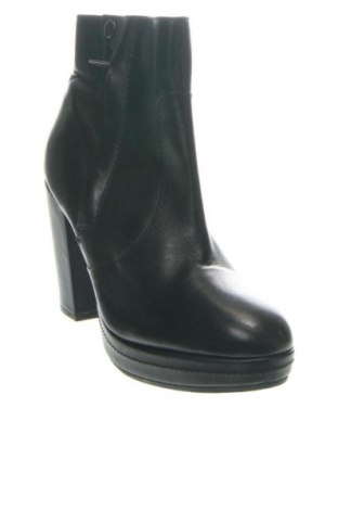 Dámské boty  H&M, Velikost 40, Barva Černá, Cena  1 169,00 Kč