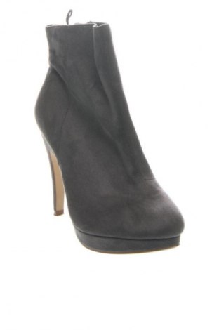 Damen Stiefeletten H&M, Größe 36, Farbe Lila, Preis 23,99 €