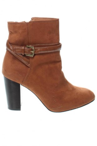 Botine de damă H&M, Mărime 40, Culoare Bej, Preț 102,99 Lei