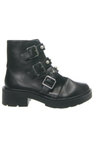 Damen Stiefeletten Pull&Bear, Größe 36, Farbe Schwarz, Preis 23,99 €