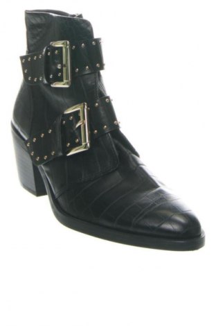 Dámské poltopánky Stradivarius, Veľkosť 36, Farba Čierna, Cena  26,95 €