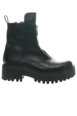 Botine de damă Unbranded, Mărime 38, Culoare Negru, Preț 160,99 Lei