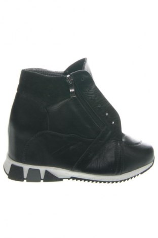 Дамски боти Unbranded, Размер 37, Цвят Черен, Цена 73,99 лв.