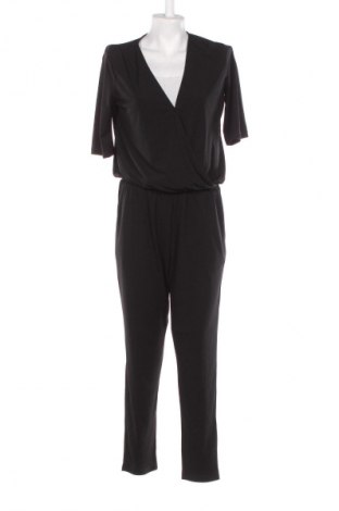 Γυναικεία μακρύ φόρμα Gestuz, Μέγεθος M, Χρώμα Μαύρο, Τιμή 60,99 €