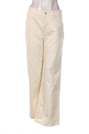 Női farmernadrág ABOUT YOU x Toni Garrn, Méret M, Szín Ekrü
, Ár 23 839 Ft