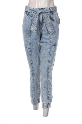 Dámske džínsy  Amisu, Veľkosť S, Farba Modrá, Cena  19,95 €