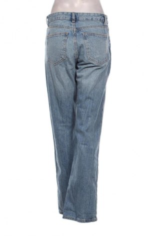 Γυναικείο Τζίν Bershka, Μέγεθος S, Χρώμα Μπλέ, Τιμή 23,99 €