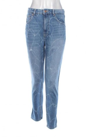 Γυναικείο Τζίν Bershka, Μέγεθος M, Χρώμα Μπλέ, Τιμή 12,99 €