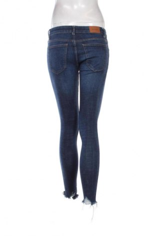 Damen Jeans Bershka, Größe S, Farbe Blau, Preis 14,83 €