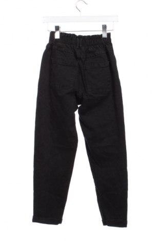 Dámske džínsy  Bershka, Veľkosť XS, Farba Čierna, Cena  11,95 €