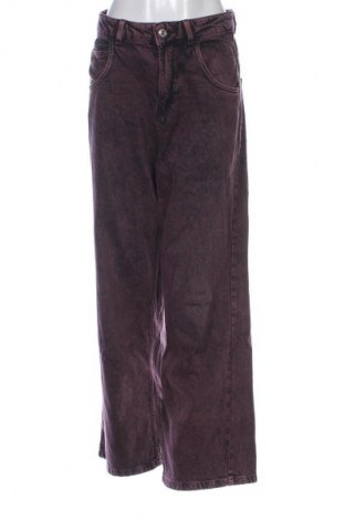 Dámské džíny  Bershka, Velikost M, Barva Fialová, Cena  367,00 Kč