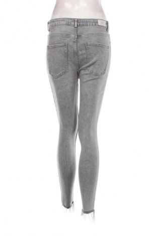 Damen Jeans Bershka, Größe M, Farbe Grau, Preis € 12,99