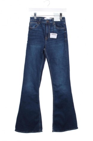 Blugi de femei Bershka, Mărime M, Culoare Albastru, Preț 121,05 Lei