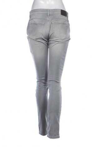 Дамски дънки Boss Orange, Размер L, Цвят Сив, Цена 276,00 лв.