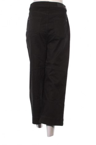 Γυναικείο Τζίν C&A, Μέγεθος M, Χρώμα Μαύρο, Τιμή 8,99 €