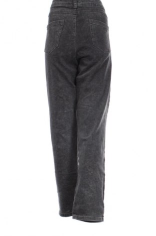 Dámské džíny  C&A, Velikost 3XL, Barva Vícebarevné, Cena  366,00 Kč